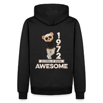 1972 Geburtstag Teddy Bär Being Awesome Orignal - Männer Premium Bio Hoodie - Schwarz - Hinten - Nico (187cm)