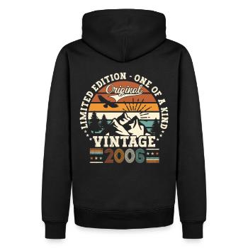 Vintage Vintage 2006 16th Birthday Gift Man - Men’s Premium Organic Hoodie - black - Back - Nico (187cm)