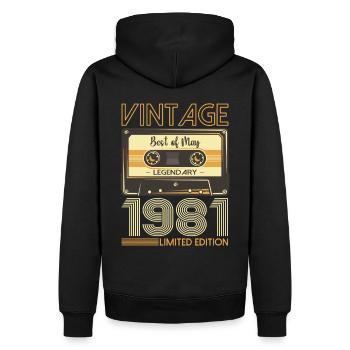 42 Birthday Man Woman Cassette Mai 1981 - Sweat à capuche Premium bio Homme - noir - Dos - Nico (187cm)