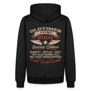 18. Geburtstag Mann Juni Jahrgang 2005 Oldtimer - Männer Premium Bio Hoodie - Schwarz - Hinten - Nico (187cm)