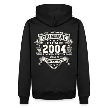 19. Geburtstag Mann Juni Jahrgang 2004 Original - Männer Premium Bio Hoodie - Schwarz - Hinten - Nico (187cm)