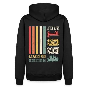 70. Geburtstag Mann Legendary Juli Jahrgang 1954 - Männer Premium Bio Hoodie - Schwarz - Hinten - Nico (187cm)