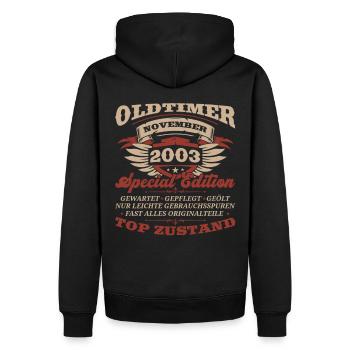 20. Geburtstag Oldtimer November Jahrgang 2003 - Männer Premium Bio Hoodie - Schwarz - Hinten - Nico (187cm)
