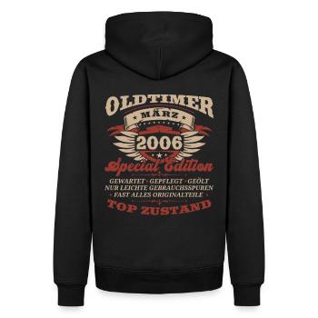 18. Geburtstag Oldtimer März Jahrgang 2006 - Männer Premium Bio Hoodie - Schwarz - Hinten - Nico (187cm)