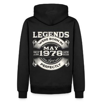 45e anniversaire Homme May né en 1978 Légendaire - Sweat à capuche Premium bio Homme - noir - Dos - Nico (187cm)