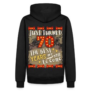 70. Geburtstag 70 Jahre alt Vintage-Design, Spruch - Männer Premium Bio Hoodie - Schwarz - Hinten - Nico (187cm)