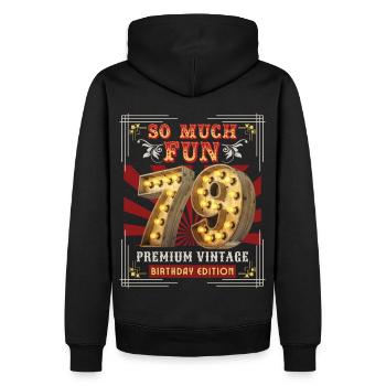 79. Geburtstag 79 Jahre Vintage-Retro Fun-Birthday - Männer Premium Bio Hoodie - Schwarz - Hinten - Nico (187cm)