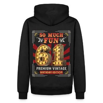 61ème anniversaire 61 ans Vintage-Rétro Fun-Anniversaire - Sweat à capuche Premium bio Homme - noir - Dos - Nico (187cm)