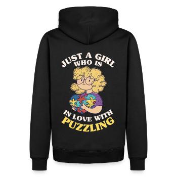 Süßes Mädchen, das in Puzzle Herz verliebt ist - Männer Premium Bio Hoodie - Schwarz - Hinten - Nico (187cm)