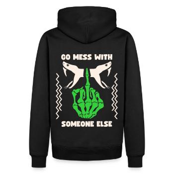 Frecher Spruch, Anti-Mobbing, Mittelfinger - Männer Premium Bio Hoodie - Schwarz - Hinten - Nico (187cm)