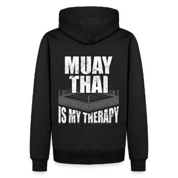 Muay Thai ist meine Therapie - Männer Premium Bio Hoodie - Schwarz - Hinten - Nico (187cm)