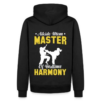 Aikido Mama Meister der Harmonie vor dem Schlafengehen - Männer Premium Bio Hoodie - Schwarz - Hinten - Nico (187cm)