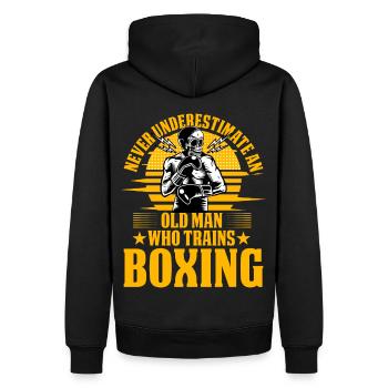 Unterschätzen Sie niemals einen alten Mann, der Boxen trainiert - Männer Premium Bio Hoodie - Schwarz - Hinten - Nico (187cm)