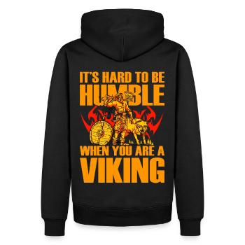 Es ist schwer, bescheiden zu sein, wenn man ein Wikinger ist - Männer Premium Bio Hoodie - Schwarz - Hinten - Nico (187cm)