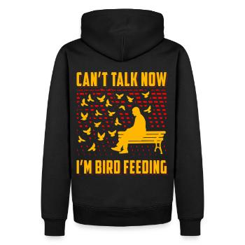 Ich kann jetzt nicht reden, ich füttere Vögel - Männer Premium Bio Hoodie - Schwarz - Hinten - Nico (187cm)