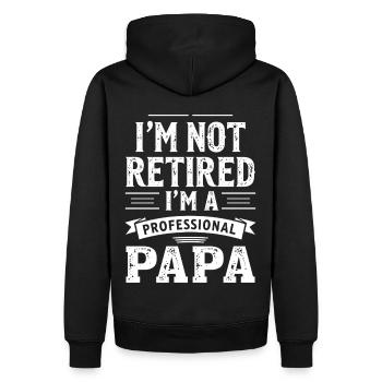 Professioneller Papa Kein Ruhestand Rente Rentner - Männer Premium Bio Hoodie - Schwarz - Hinten - Nico (187cm)