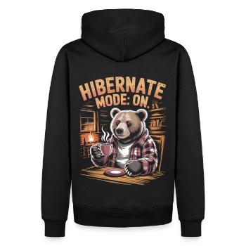 Chilliger Bär mit Kamin und Tee - Männer Premium Bio Hoodie - Schwarz - Hinten - Nico (187cm)