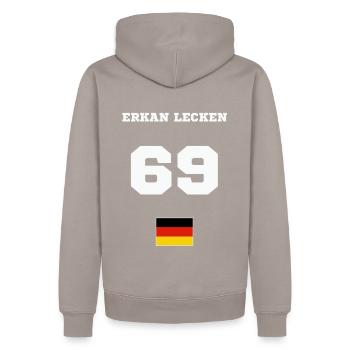 Erkan Lecken - Männer Premium Bio Hoodie - Taupe - Hinten - Nico (187cm)