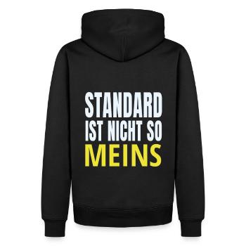 Funny Spruch Standard kenne ich nicht - Männer Premium Bio Hoodie - Schwarz - Hinten - Nico (187cm)