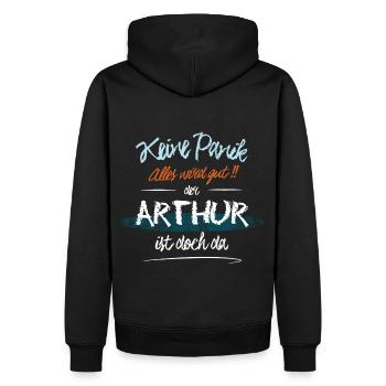 Arthur - Keine Panik. Alles wird gut - Männer Premium Bio Hoodie - Schwarz - Hinten - Nico (187cm)