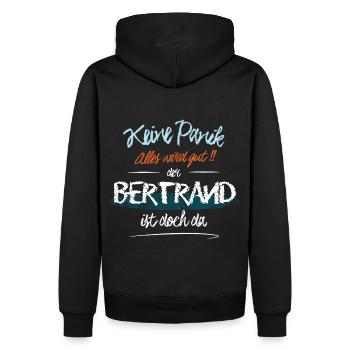 Bertrand - Keine Panik. Alles wird gut - Männer Premium Bio Hoodie - Schwarz - Hinten - Nico (187cm)