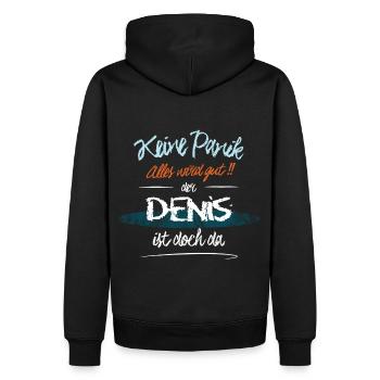 Denis - Keine Panik. Alles wird gut - Männer Premium Bio Hoodie - Schwarz - Hinten - Nico (187cm)