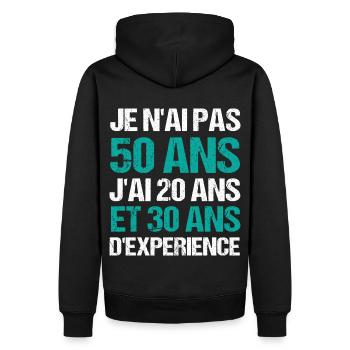 Je n' ai pas 50 ans humour homme phrase drole - Sweat à capuche Premium bio Homme - noir - Dos - Nico (187cm)