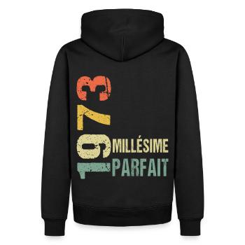 1973 millésime parfait cadeau pour homme de 50 ans - Sweat à capuche Premium bio Homme - noir - Dos - Nico (187cm)
