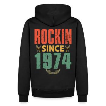 Geburtstag 1974 Spruch Rock - Männer Premium Bio Hoodie - Schwarz - Hinten - Nico (187cm)