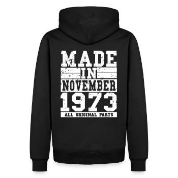 1973 Anniversaire Novembre Vintage Dicton - Sweat à capuche Premium bio Homme - noir - Dos - Nico (187cm)