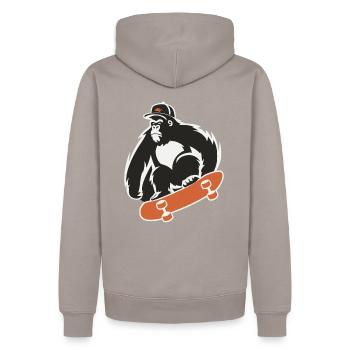 Skateboard Skateboarder Skater Gorilla Affe Tier - Männer Premium Bio Hoodie - Taupe - Hinten - Nico (187cm)