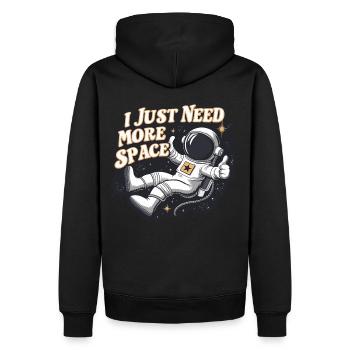 Astronaut Lustiger Spruch I Need More Space - Männer Premium Bio Hoodie - Schwarz - Hinten - Nico (187cm)