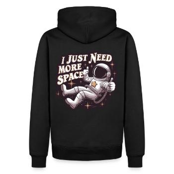 Astronaut Lustiger Spruch I Need More Space - Männer Premium Bio Hoodie - Schwarz - Hinten - Nico (187cm)