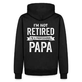 Professioneller Papa Kein Ruhestand Rente Rentner - Männer Premium Bio Hoodie - Schwarz - Hinten - Nico (187cm)