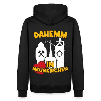 Zuhause in Neunkirchen Saar Saarland 66538 Stadt - Männer Premium Bio Hoodie - Schwarz - Hinten - Nico (187cm)