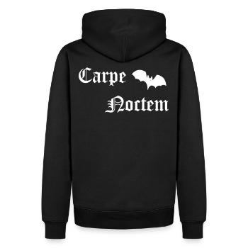 carpe noctem Fledermaus für die schwarze Szene - Männer Premium Bio Hoodie - Schwarz - Hinten - Nico (187cm)