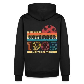 Anniversaire 1985 Novembre Retro Legend Since Palme - Sweat à capuche Premium bio Homme - noir - Dos - Nico (187cm)
