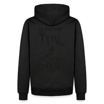 BRETAGNE - Sweat à capuche Premium bio Homme - noir - Dos - Nico (187cm)