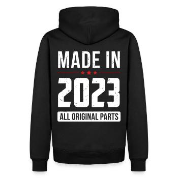 Made In 2023 - All Original Parts - Birthday - Männer Premium Bio Hoodie - Schwarz - Hinten - Nico (187cm)