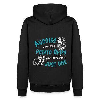 Aussies are like Potato Chips - turquoise - Men’s Premium Organic Hoodie - black - Back - Nico (187cm)