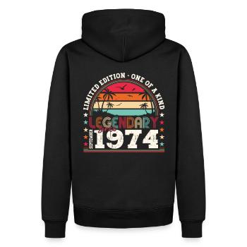 Légendaire cadeau d’anniversaire de septembre 1974 - Sweat à capuche Premium bio Homme - noir - Dos - Nico (187cm)