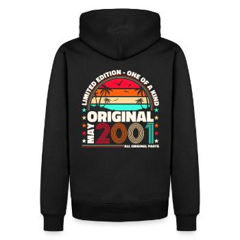 22. Geburtstag Mann April Jahrgang 2001 Kassette - Männer Premium Bio Hoodie - Schwarz - Hinten - Nico (187cm)