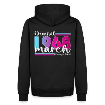 55. Geburtstag Frau Original März Jahrgang 1968 - Männer Premium Bio Hoodie - Schwarz - Hinten - Nico (187cm)