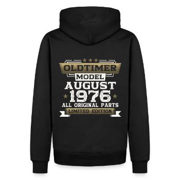 47. Geburtstag Mann Oldtimer August Jahrgang 1976 - Männer Premium Bio Hoodie - Schwarz - Hinten - Nico (187cm)