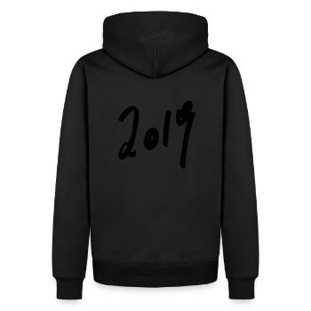 2019 - Männer Premium Bio Hoodie - Schwarz - Hinten - Nico (187cm)