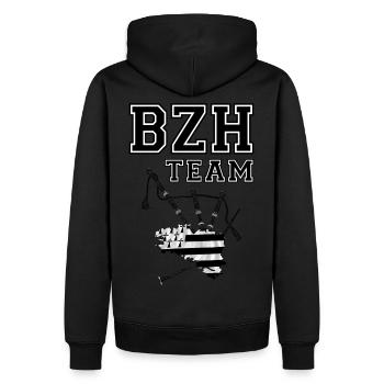 breizh Bretagne 12 - Männer Premium Bio Hoodie - Schwarz - Hinten - Nico (187cm)