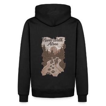 Never Walk Alone mit Hundemotiv - Männer Premium Bio Hoodie - Schwarz - Hinten - Nico (187cm)