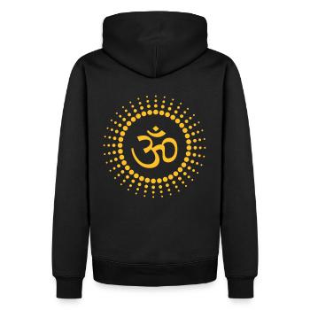 005 - Om Point Sun - Männer Premium Bio Hoodie - Schwarz - Hinten - Nico (187cm)