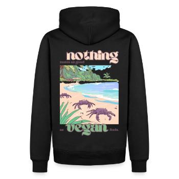 Nothing tastes as good as vegan feels. Crab Beach - Männer Premium Bio Hoodie - Schwarz - Hinten - Nico (187cm)