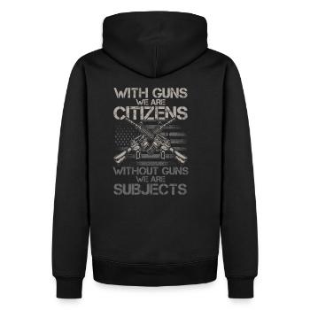 Sans armes - Sweat à capuche Premium bio Homme - noir - Dos - Nico (187cm)